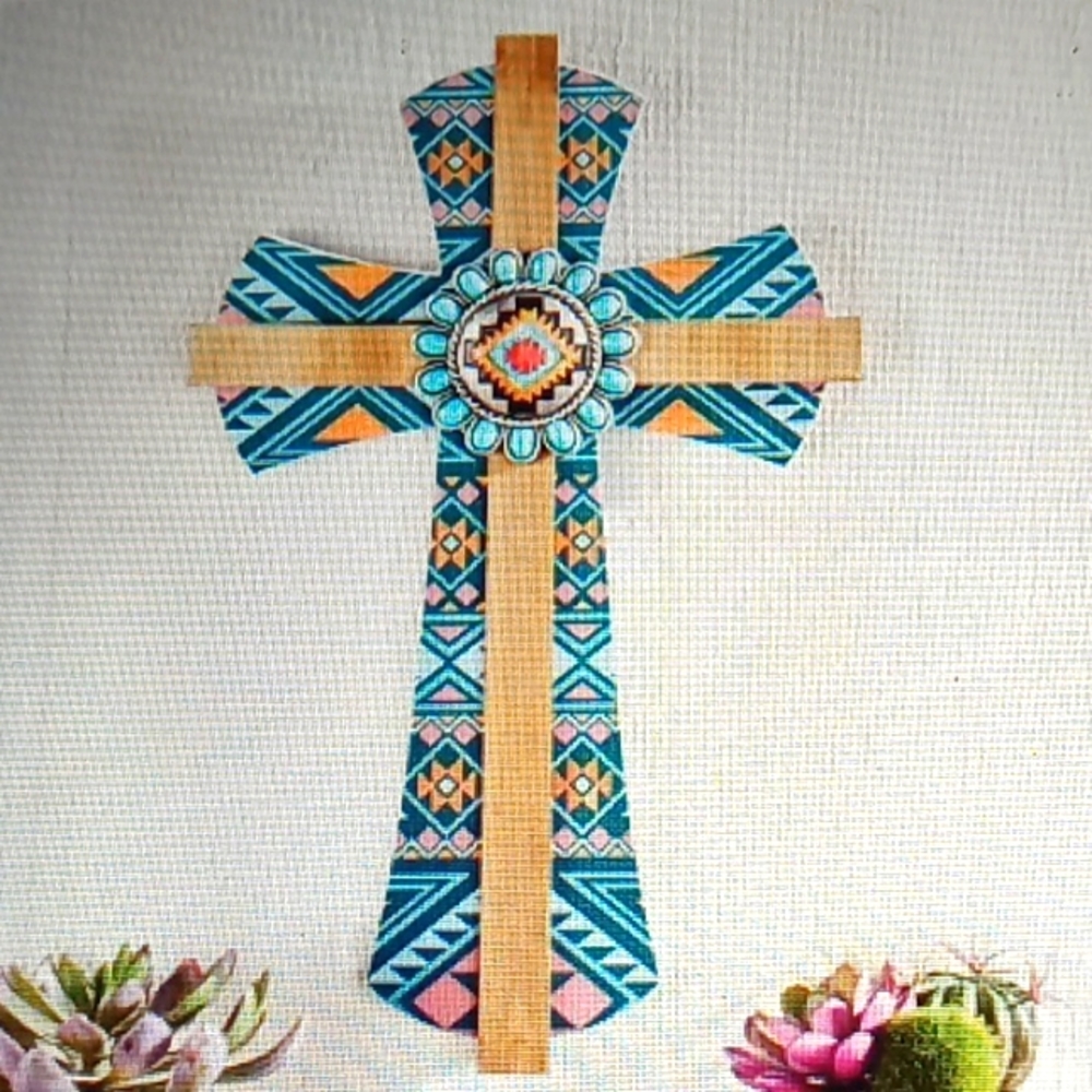 Beautiful Southwest Aztec inspiring Wall Cross. NWT